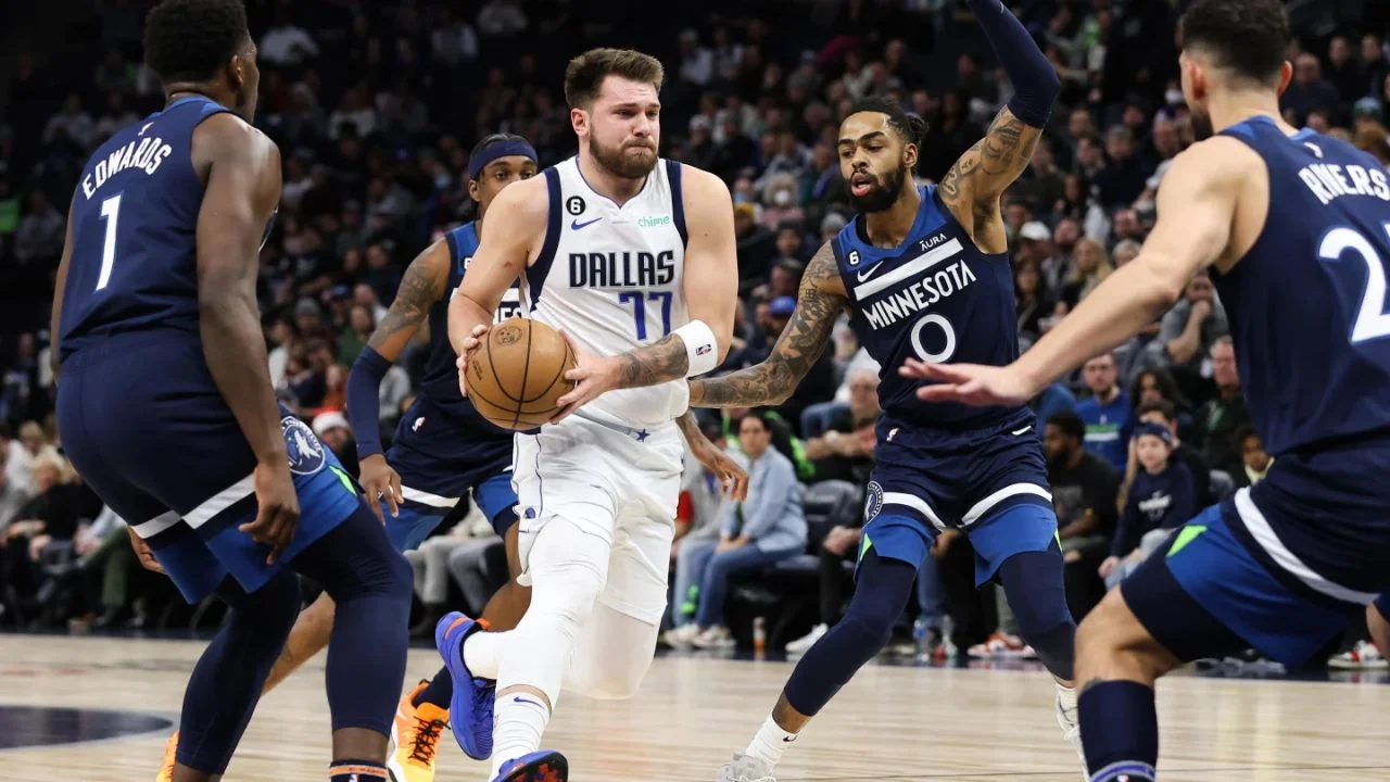 Missed Call Controversy: Officials Address Late-Game Decision In Knicks-Pistons Matchup Missed Call Controversy: Officials Address Late-Game Decision In Knicks-Pistons Matchup