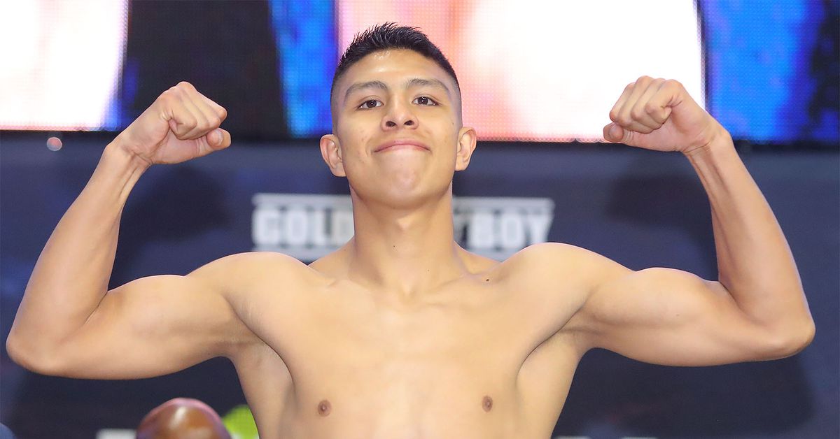 Munguia's Revenge: Decision Victory Against Carace Munguia's Revenge: Decision Victory Against Carace