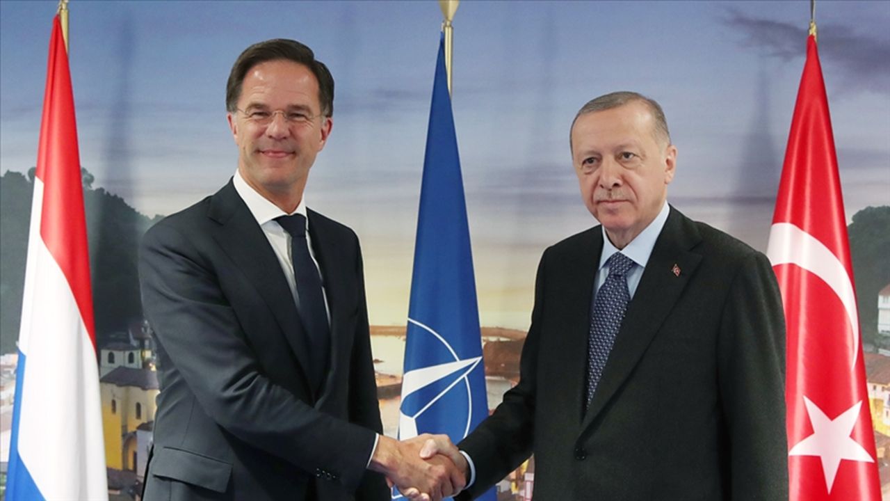 NATO Genel Sekreteri Rutte Ve İspanyol Başbakan Sánchez: Elektrik Kesintileri Tartışıldı NATO Genel Sekreteri Rutte Ve İspanyol Başbakan Sánchez: Elektrik Kesintileri Tartışıldı