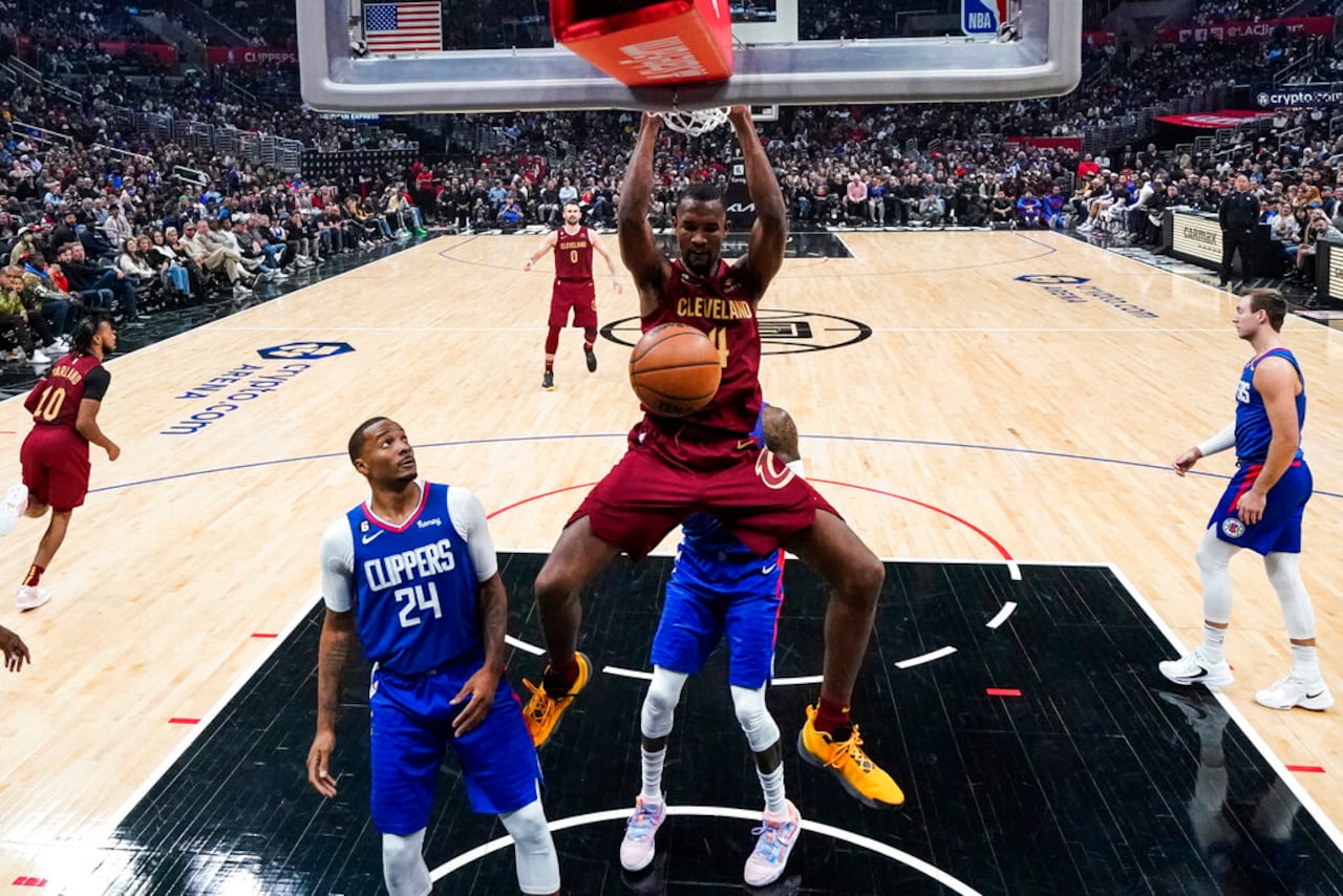 NBA: Clippers Lose To Cavaliers Despite Strong Finish NBA: Clippers Lose To Cavaliers Despite Strong Finish