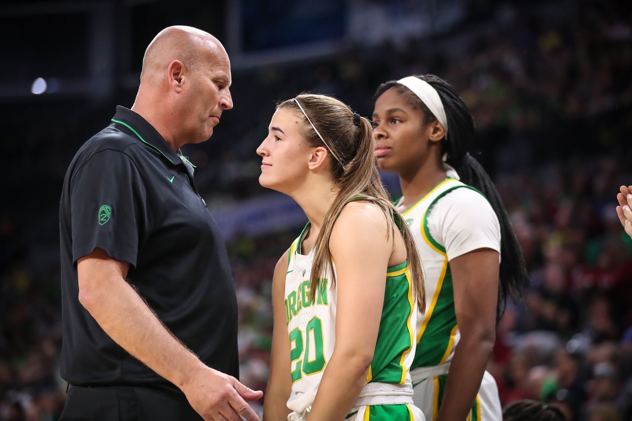 NCAA Tournament: Oregon Ducks' Upset Loss To Duke NCAA Tournament: Oregon Ducks' Upset Loss To Duke