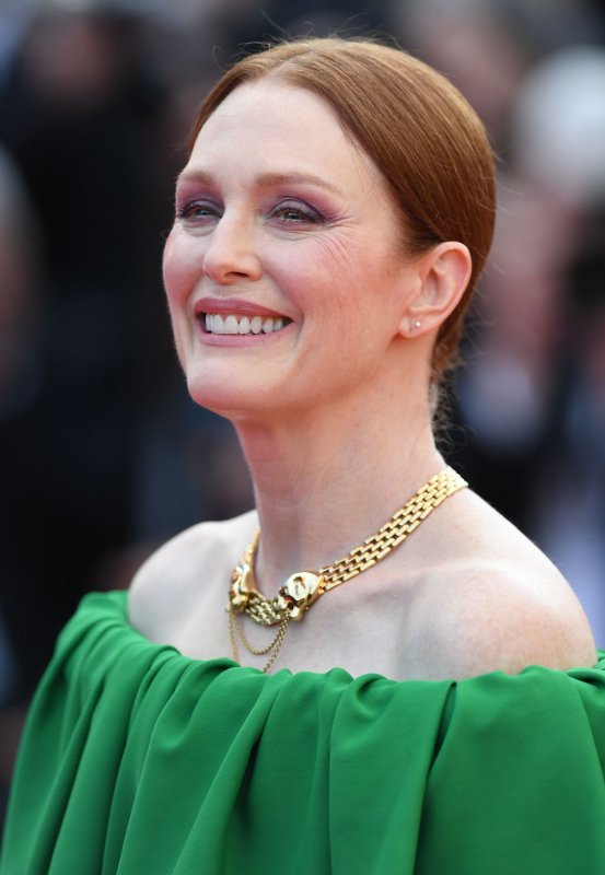 Netflix's New Dark Comedy: Kevin Bacon And Julianne Moore Lead The Cast Netflix's New Dark Comedy: Kevin Bacon And Julianne Moore Lead The Cast