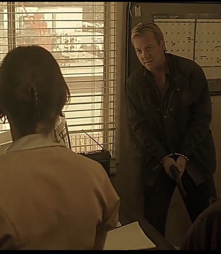 New Kiefer Sutherland Role Sparks Online Buzz New Kiefer Sutherland Role Sparks Online Buzz