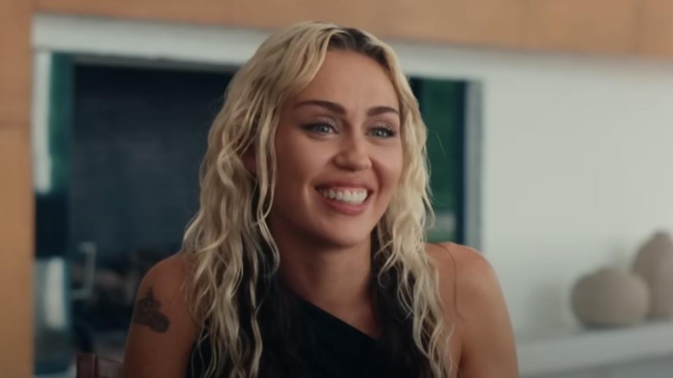 New Music Video: Miley Cyrus' New Music Video: Miley Cyrus'
