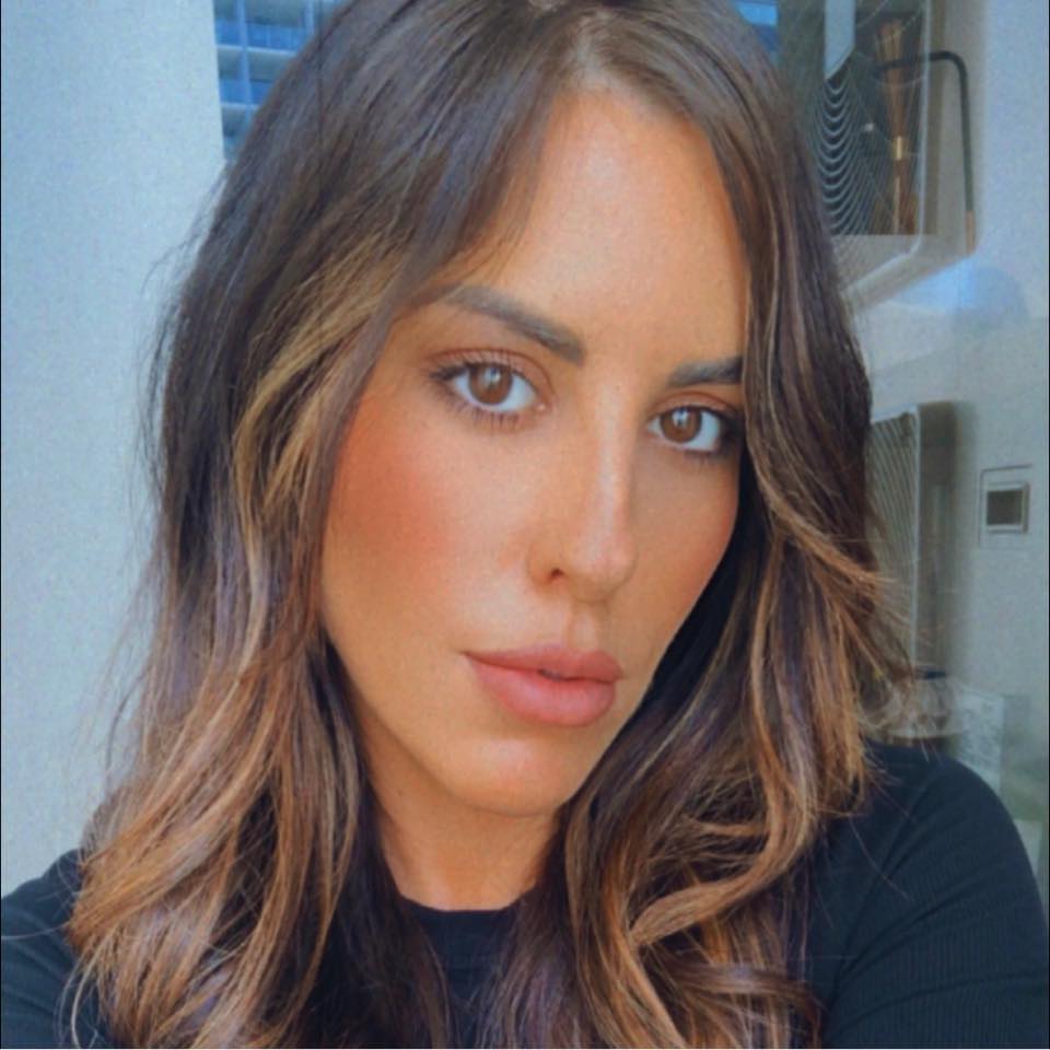 New Photos Emerge: Kanye West And Bianca Censori Look-Alike In Los Angeles After Marriage Issues New Photos Emerge: Kanye West And Bianca Censori Look-Alike In Los Angeles After Marriage Issues
