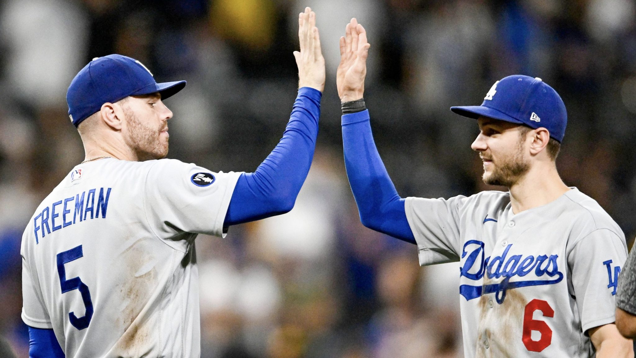 NL West Roundup: Giants' First Place Secured By Suárez's 4 Homerun Game; Rockies' Losses Mount NL West Roundup: Giants' First Place Secured By Suárez's 4 Homerun Game; Rockies' Losses Mount