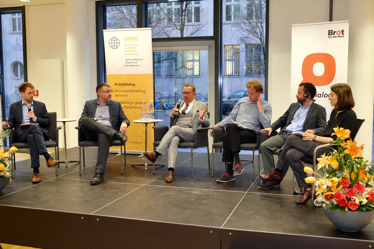 NRW-Universität: Urteil Im Fall Der Notenmanipulation – Haftstrafen Verhängt