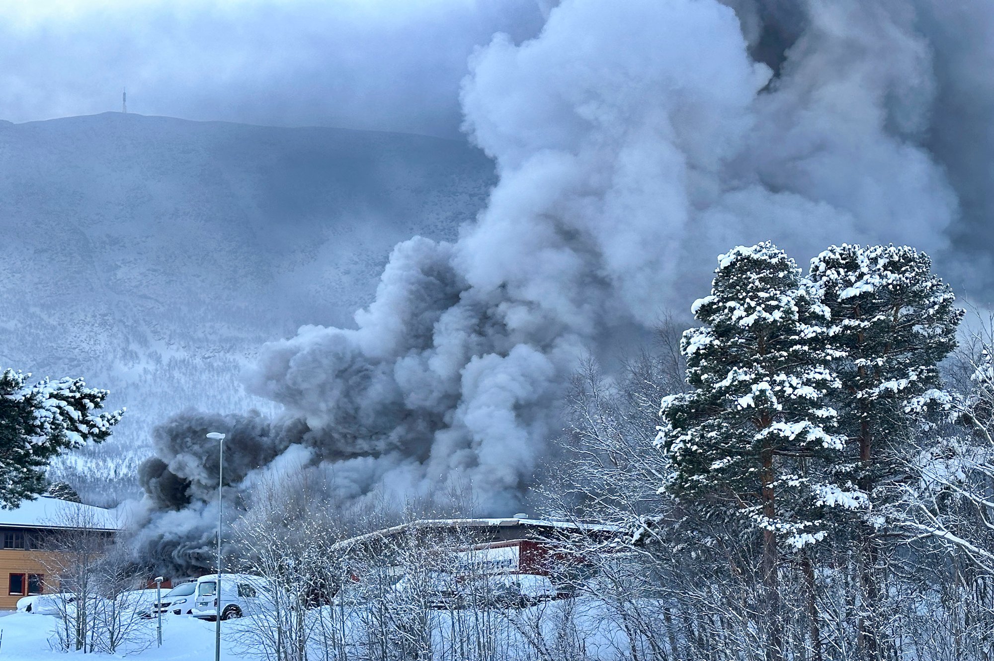Nyhetsvarsel Oslo: Stor Brann, Fire Båter Involvert Nyhetsvarsel Oslo: Stor Brann, Fire Båter Involvert