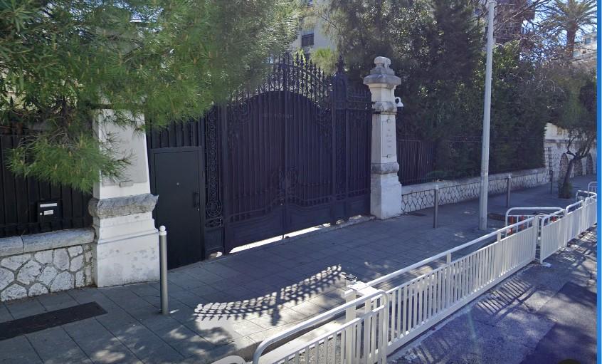 OQTF À Toulon : Tentative D'intrusion Dans Une École Déjouée OQTF À Toulon : Tentative D'intrusion Dans Une École Déjouée