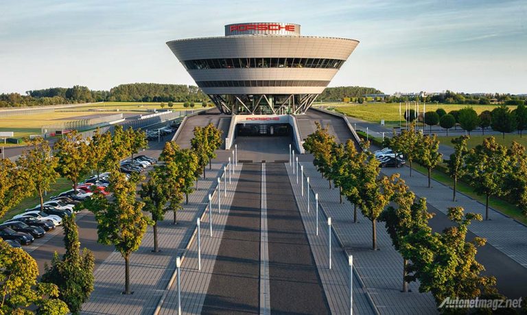 Pabrik Zuffenhausen Dan Kelahiran Porsche 356: Sebuah Sejarah Pabrik Zuffenhausen Dan Kelahiran Porsche 356: Sebuah Sejarah