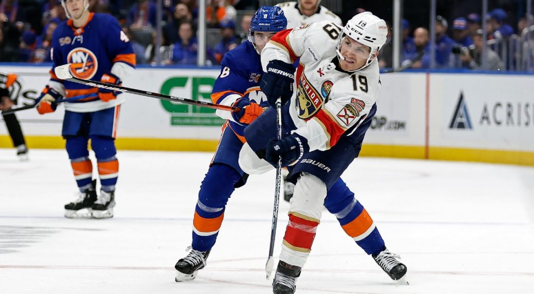 Panthers' Second-Period Surge Leads To Victory Over Senators, Tkachuk Shines Panthers' Second-Period Surge Leads To Victory Over Senators, Tkachuk Shines