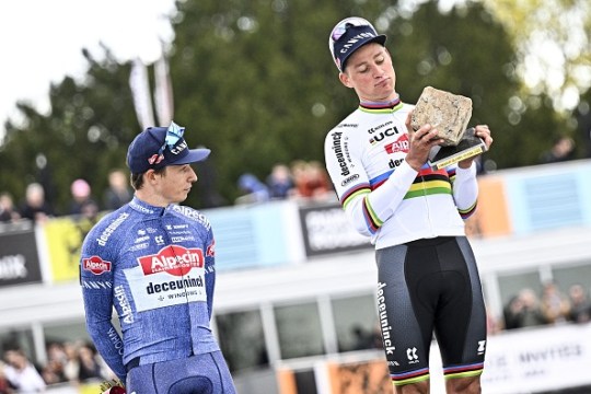 Paris-Roubaix: Bottle-Throwing Spectator Surrenders To Police After Van Der Poel Incident