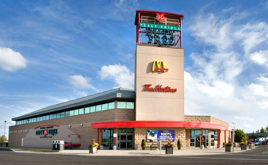 Peace Bridge Duty-Free Shop Faces Receivership Due To Falling Travel Numbers
