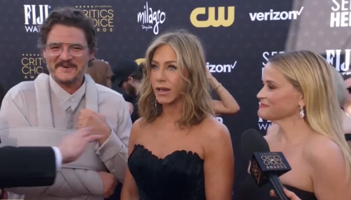 Pedro Pascal On Jennifer Aniston: Pedro Pascal On Jennifer Aniston: