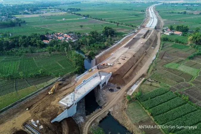 Peringatan Dini Cuaca: Hujan Petir Menerjang Jawa Timur (29/3/2024) Peringatan Dini Cuaca: Hujan Petir Menerjang Jawa Timur (29/3/2024)