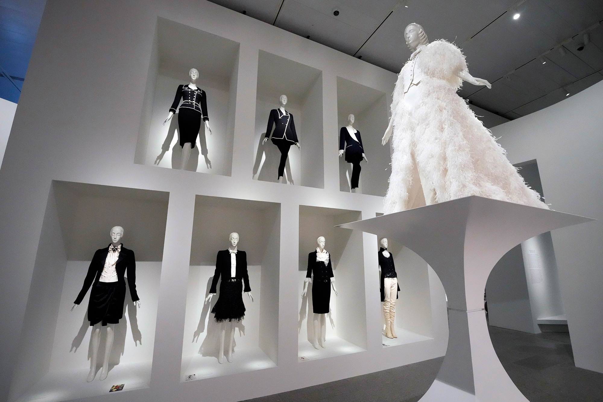 Picasso's Groundbreaking Chicago Debut: A Look Back At The Art Institute Exhibition Picasso's Groundbreaking Chicago Debut: A Look Back At The Art Institute Exhibition