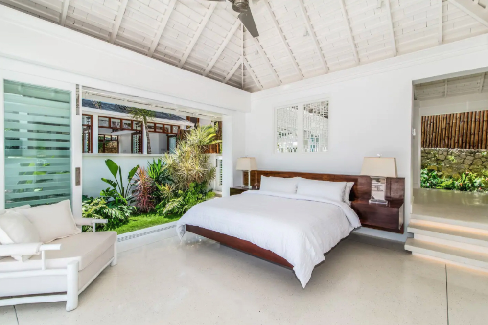 Plan Your Montego Bay Escape: A Jamaica Itinerary Plan Your Montego Bay Escape: A Jamaica Itinerary