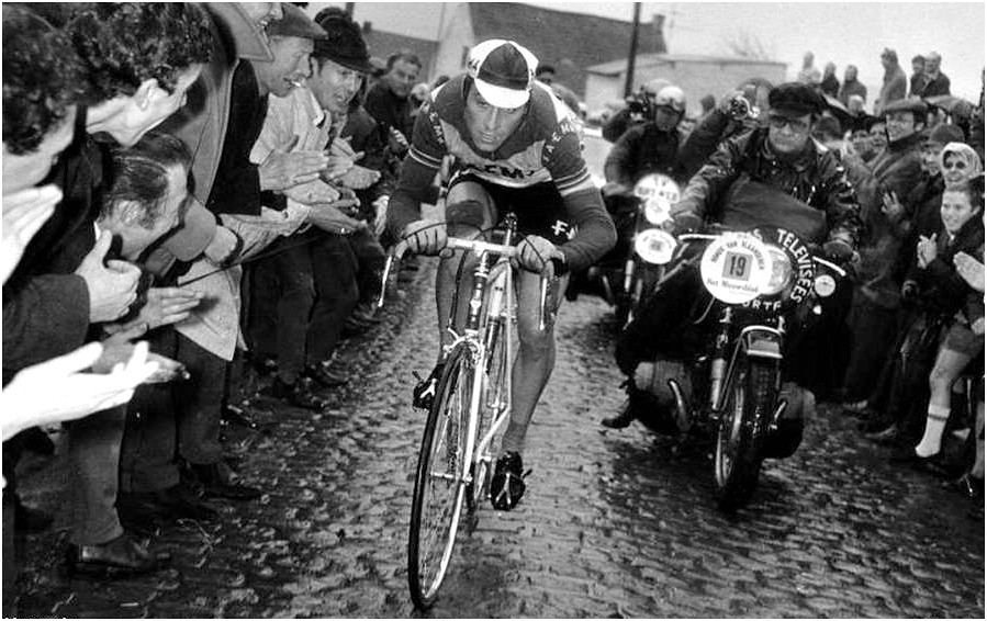 Pogacar's Tour Of Flanders Victory: A Masterclass In Solo Riding