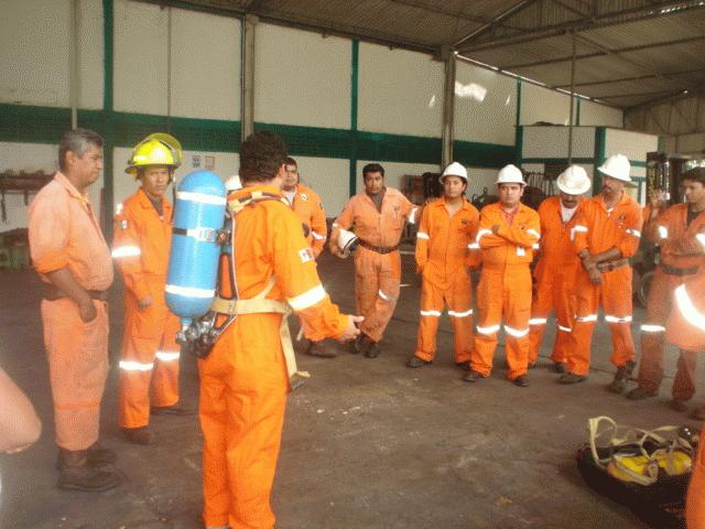 Policía Nacional Refuerza La Seguridad De Las Instalaciones Del CNE En Caracas Policía Nacional Refuerza La Seguridad De Las Instalaciones Del CNE En Caracas