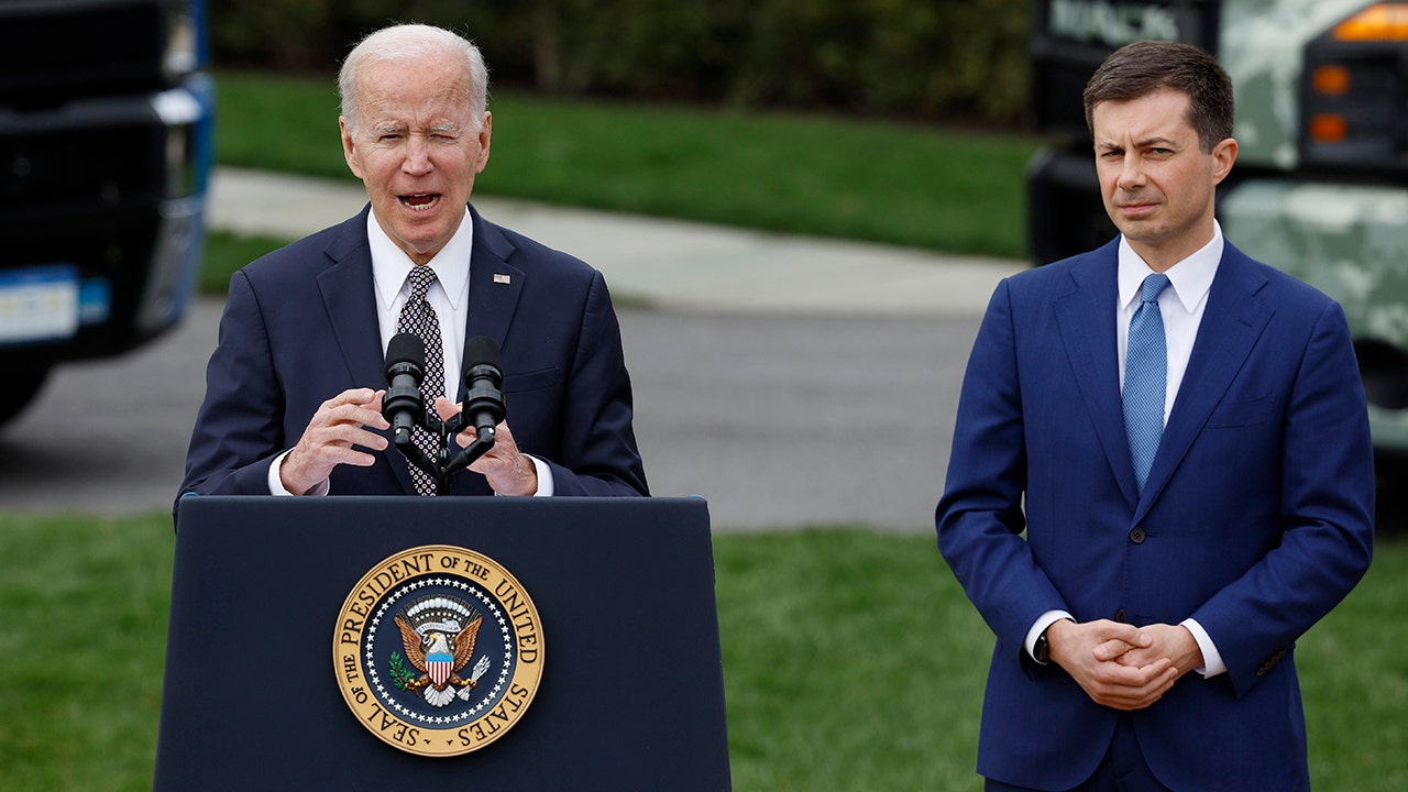 Political Fallout: Warren's Response To Questions About Biden's Health Political Fallout: Warren's Response To Questions About Biden's Health