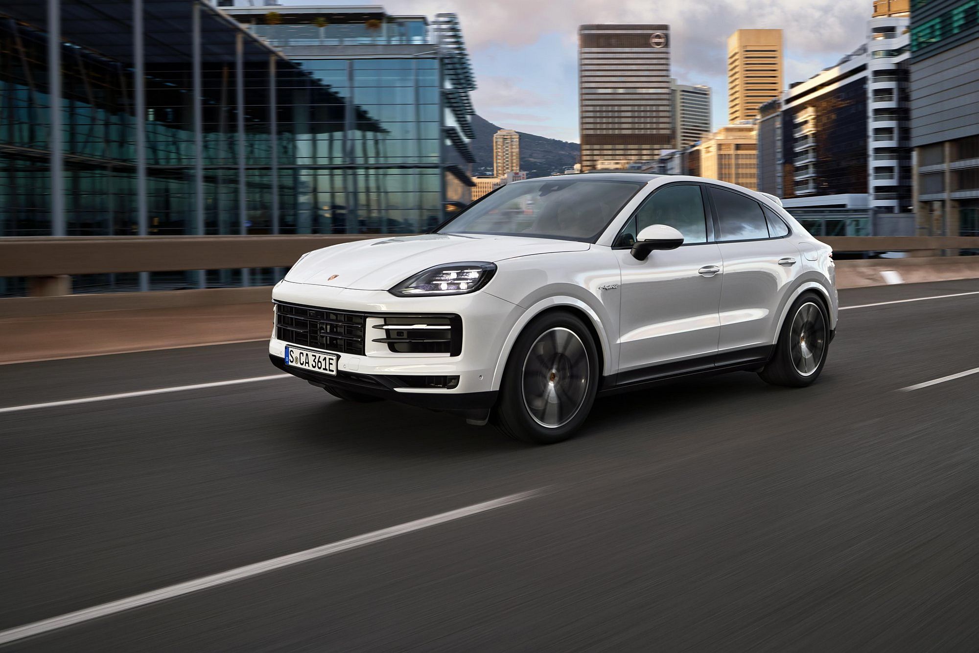 Porsche Cayenne GTS Coupe: Szczegółowy Test I Ocena. Porsche Cayenne GTS Coupe: Szczegółowy Test I Ocena.