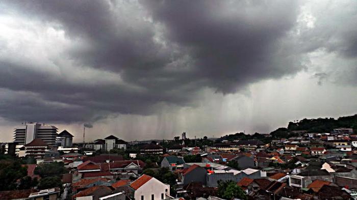 Prakiraan Cuaca 23 April 2024: Hujan Lebat Di Jawa Tengah? Prakiraan Cuaca 23 April 2024: Hujan Lebat Di Jawa Tengah?