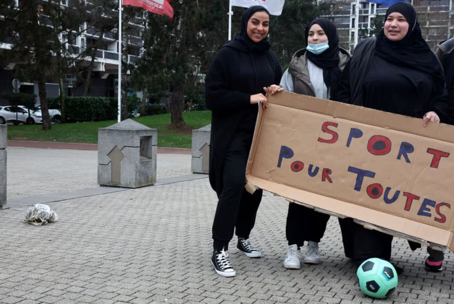 Proposed French Law: Banning Hijabs In Public For Girls Under 15 Proposed French Law: Banning Hijabs In Public For Girls Under 15