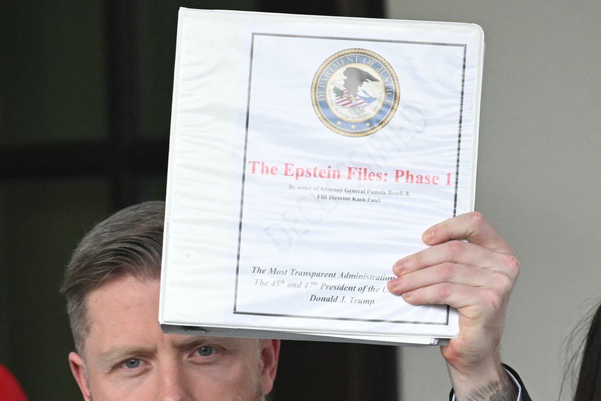 Public Opinion On AG Pam Bondi's Release Of Jeffrey Epstein Files: A Voting Perspective Public Opinion On AG Pam Bondi's Release Of Jeffrey Epstein Files: A Voting Perspective