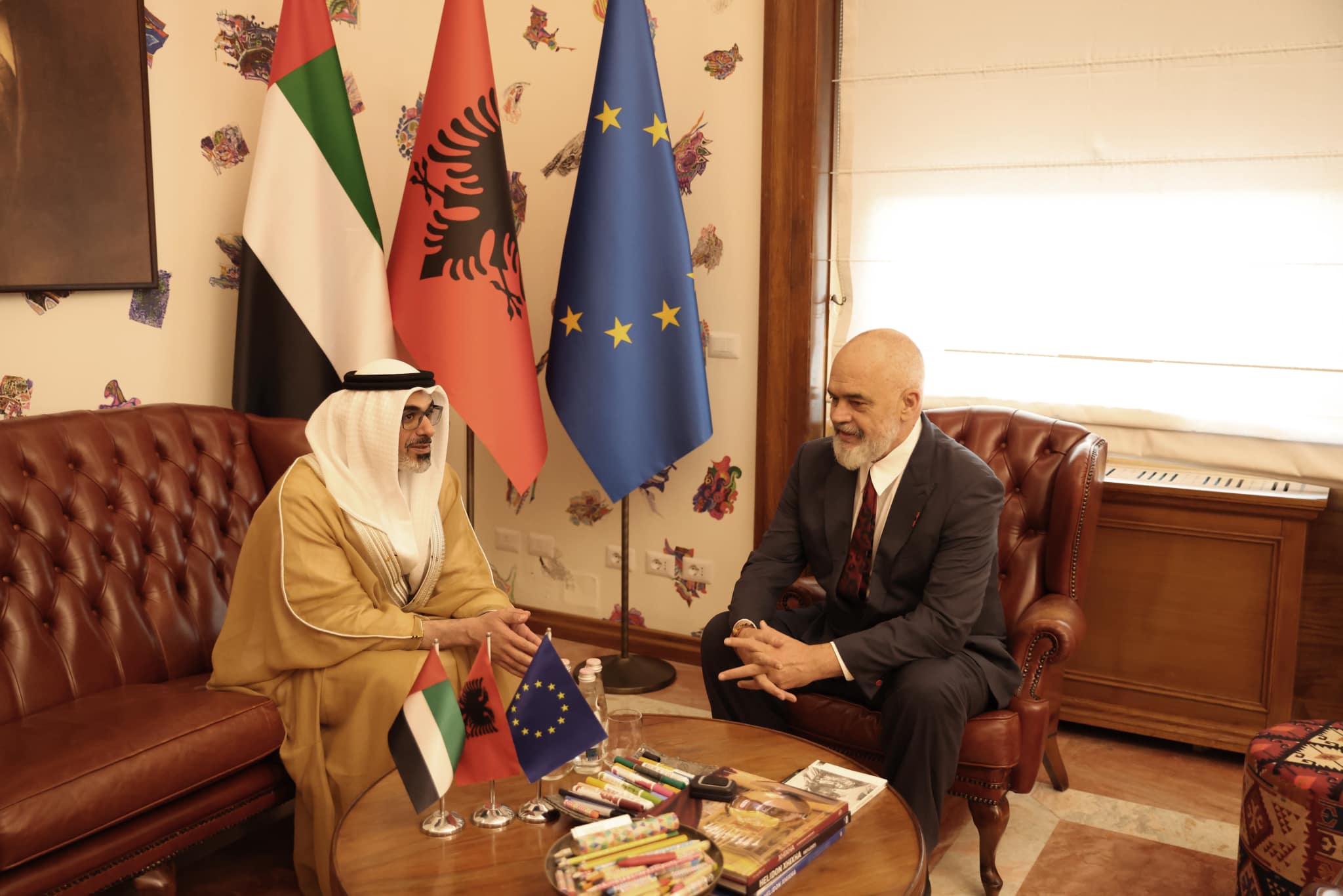 Putin Dhe Presidenti I Emirateve Të Bashkuara Arabe Flasin Në Telefon: Çfarë U Diskutua? Putin Dhe Presidenti I Emirateve Të Bashkuara Arabe Flasin Në Telefon: Çfarë U Diskutua?