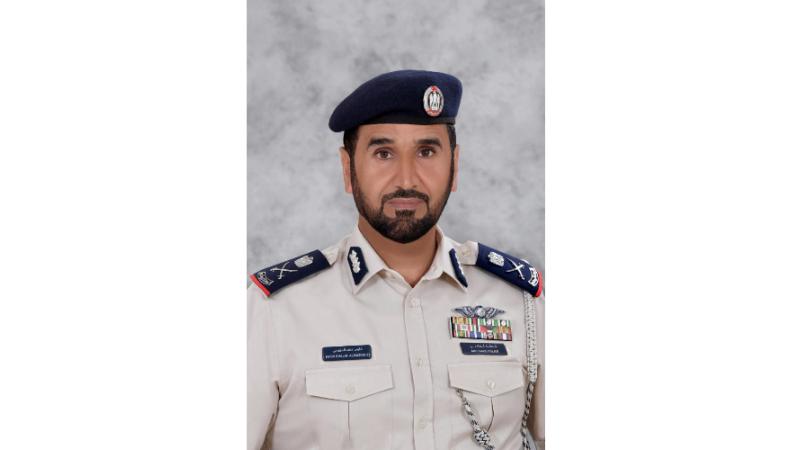 قائد عام شرطة أبوظبي يهنئ منسوبيه ويتفقد جاهزية العمل قائد عام شرطة أبوظبي يهنئ منسوبيه ويتفقد جاهزية العمل