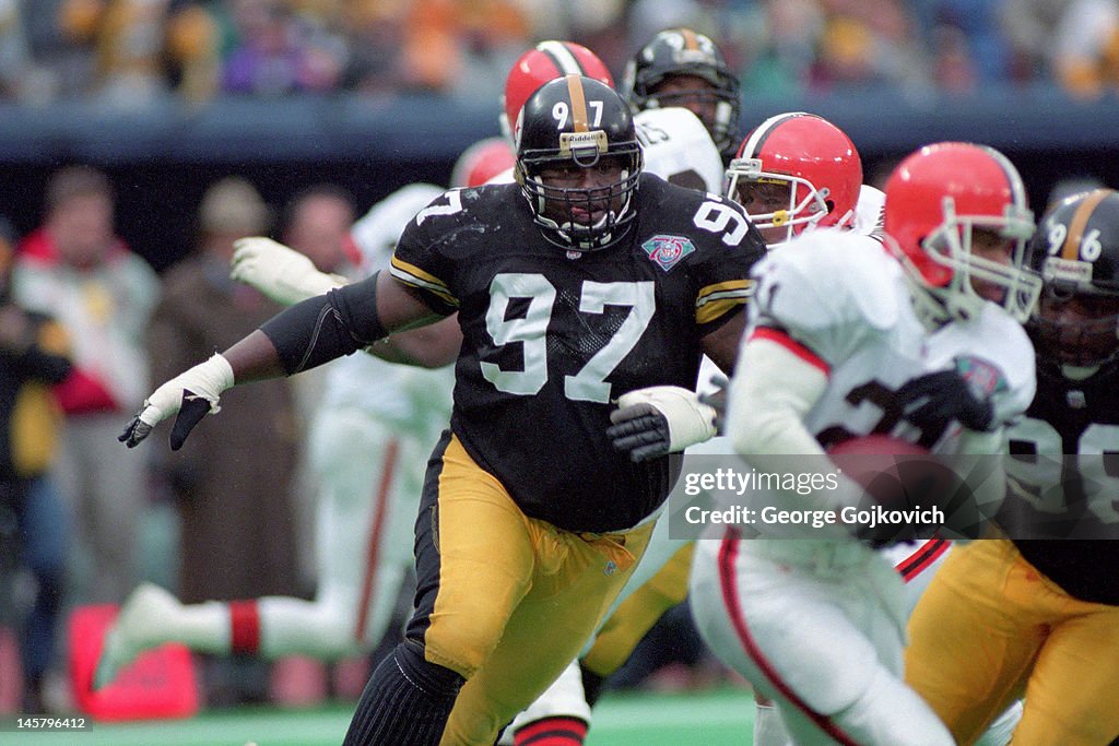 Ray Seals, Pittsburgh Steelers Legend, Dead At 59 Ray Seals, Pittsburgh Steelers Legend, Dead At 59