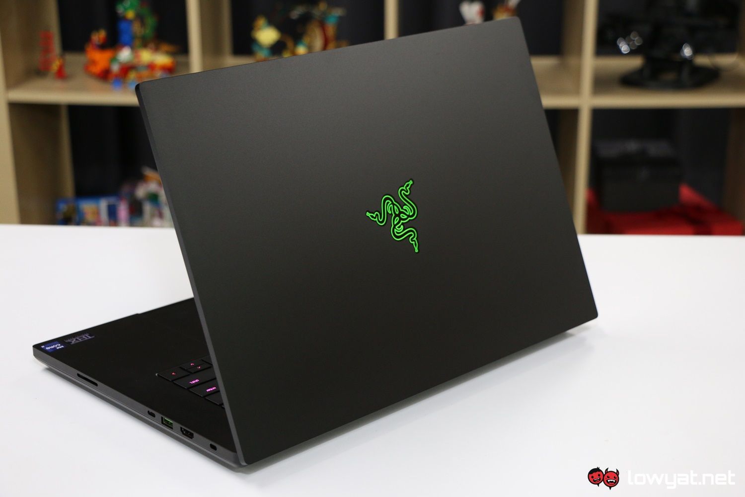 Razer Blade 16 (2025): Ultra-Thin Laptop Performance And Price Analysis Razer Blade 16 (2025): Ultra-Thin Laptop Performance And Price Analysis
