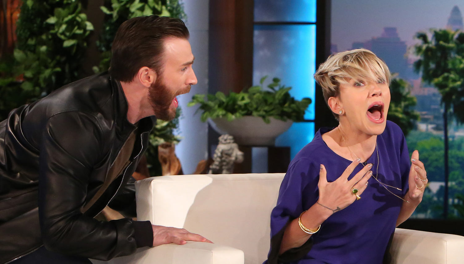 Rediscover: The Scarlett Johansson And Chris Evans Comedy Now Streaming On Netflix Rediscover: The Scarlett Johansson And Chris Evans Comedy Now Streaming On Netflix