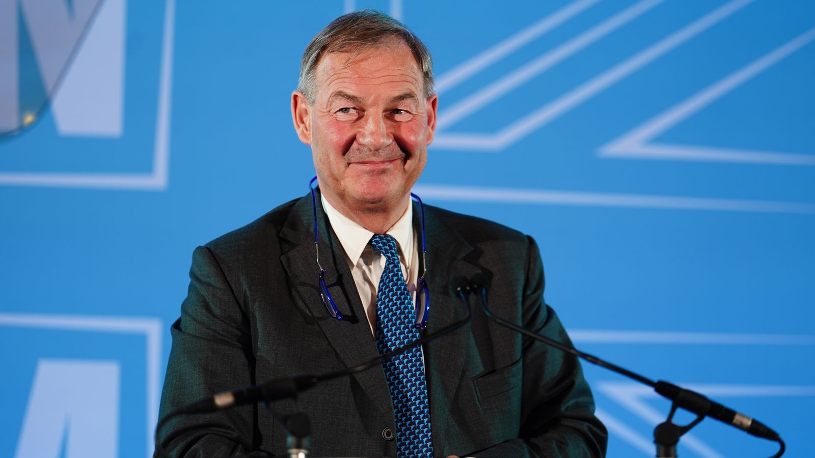 Reform UK Investigating Rupert Lowe: Serious Bullying Allegations Reform UK Investigating Rupert Lowe: Serious Bullying Allegations