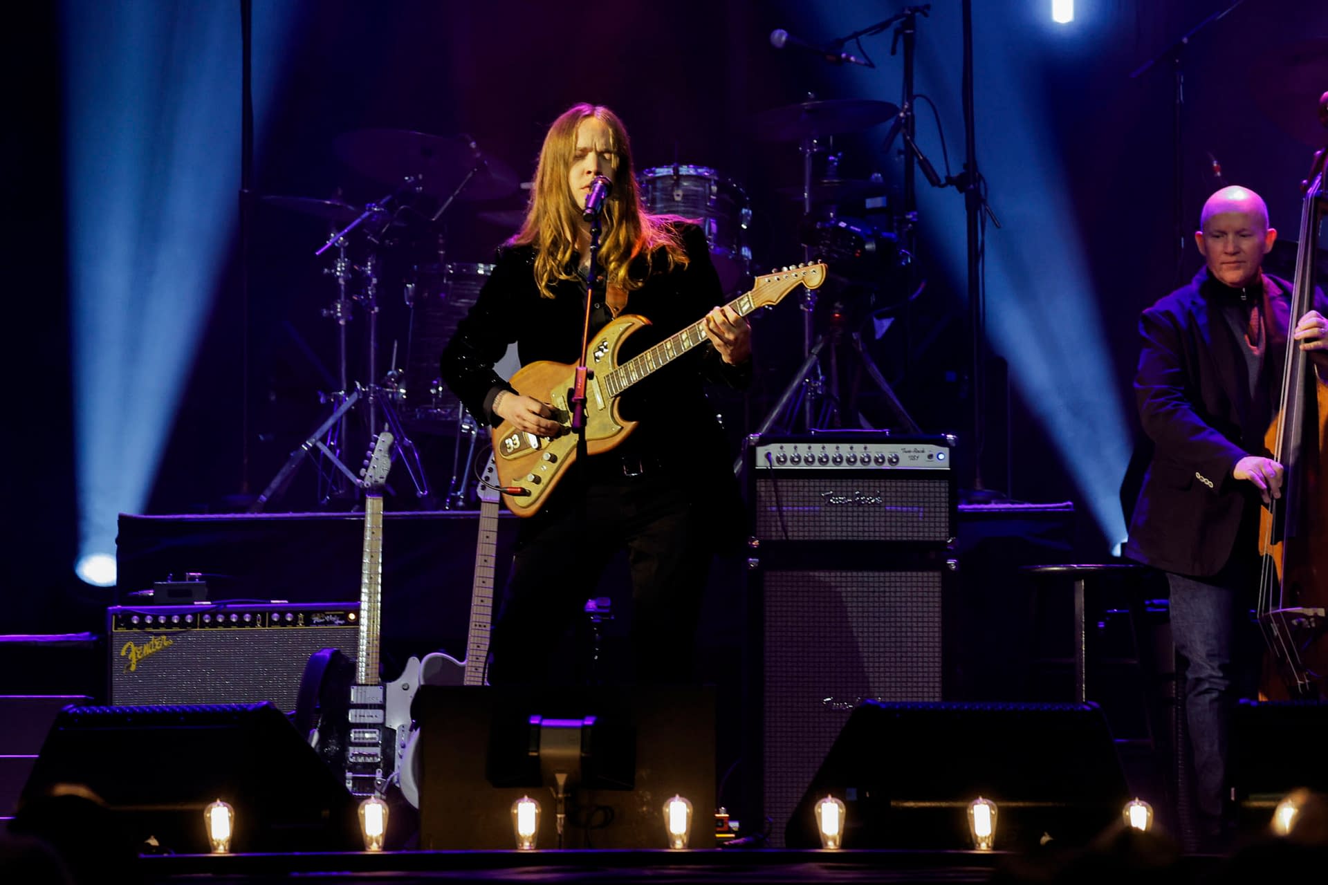 Ringo & Friends At The Ryman: A CBS Country Music Event Guide Ringo & Friends At The Ryman: A CBS Country Music Event Guide
