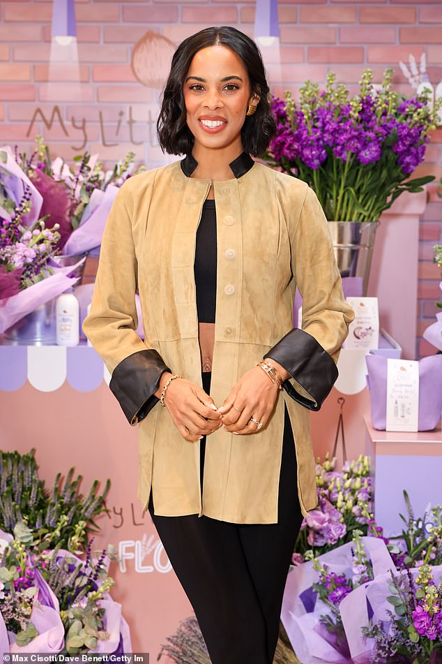 Rochelle Humes' Roksanda Show Hairstyle: A Front Row Look Rochelle Humes' Roksanda Show Hairstyle: A Front Row Look