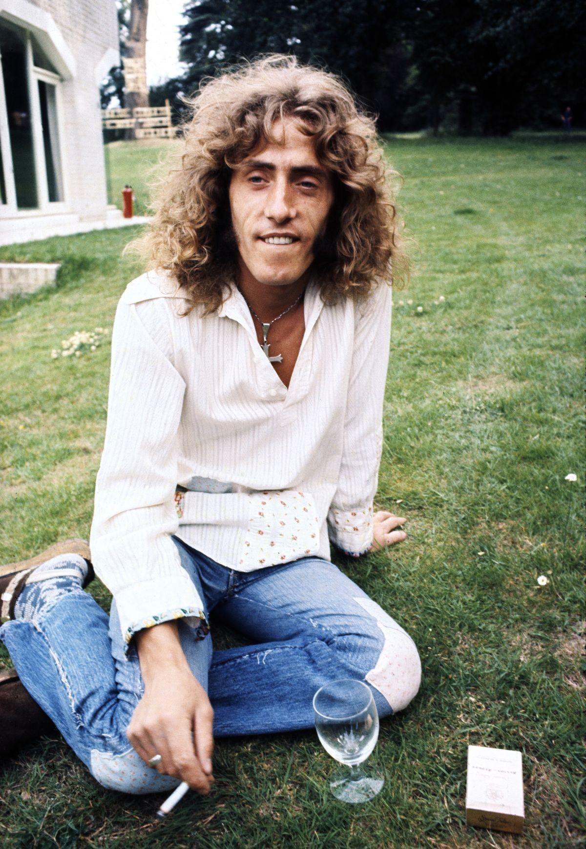 Roger Daltrey: The Who Singer Battles Vision And Hearing Loss Roger Daltrey: The Who Singer Battles Vision And Hearing Loss