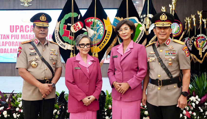 Sertijab 7 Pamen Polda Bali Dipimpin Kapolda Irjen Daniel: Apa Pesannya? Sertijab 7 Pamen Polda Bali Dipimpin Kapolda Irjen Daniel: Apa Pesannya?