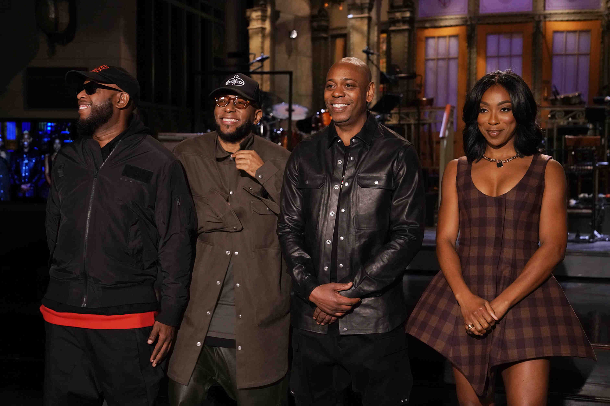 Shelton Speaks Out:  Wallen's SNL Controversy And Subsequent Actions