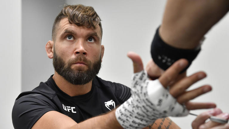 Shocking UFC News: Jeremy Stephens Makes Unexpected Comeback Shocking UFC News: Jeremy Stephens Makes Unexpected Comeback