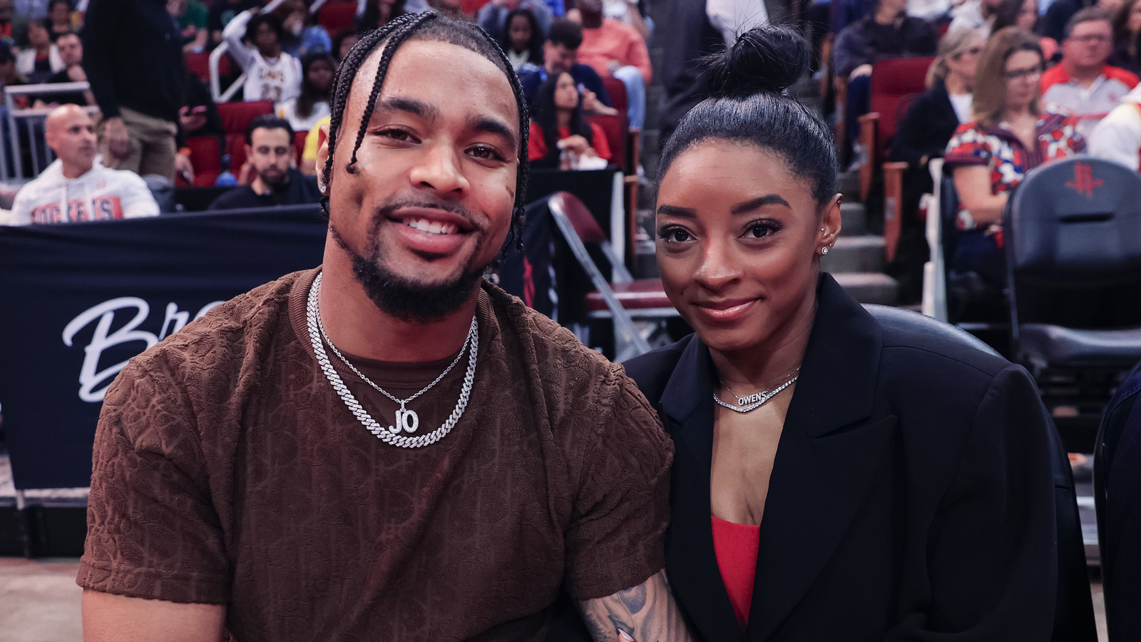 Simone Biles Buys Luxury Bags, Husband's Support Ignites Fan Debate Simone Biles Buys Luxury Bags, Husband's Support Ignites Fan Debate