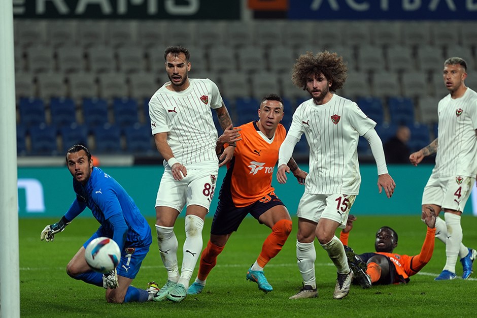 Sörloth'tan La Liga'ya Dörtlü Darbe: İlk Yarı Golleriyle Büyüledi