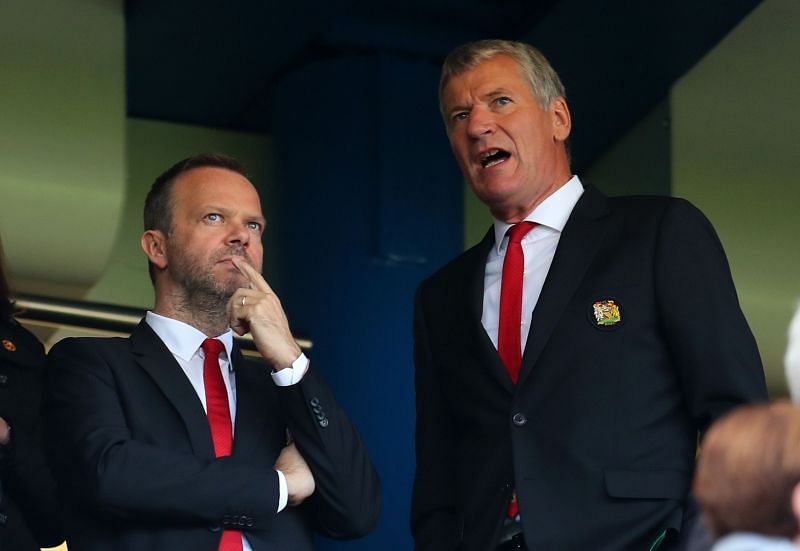 Souness On Manchester United's Failed Transfer Strategy Souness On Manchester United's Failed Transfer Strategy