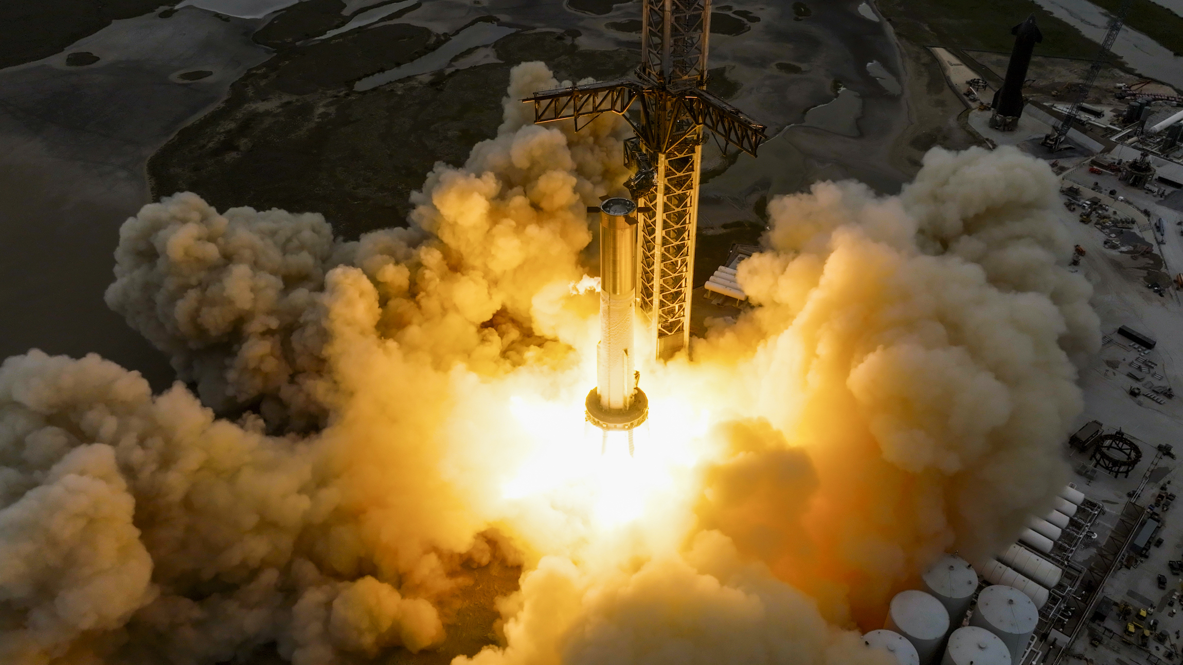 SpaceX Confirms Starship Flight 9: Shipment To Launch Site SpaceX Confirms Starship Flight 9: Shipment To Launch Site