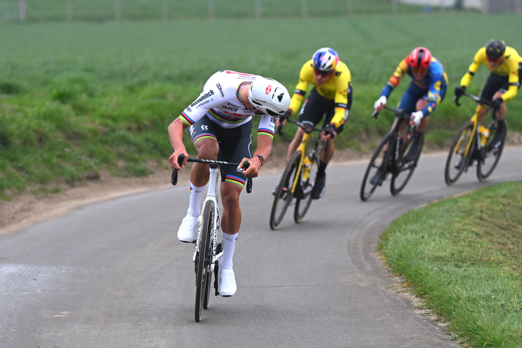Spectator Fined £300 After Spitting Incident Involving Mathieu Van Der Poel At E3 Saxo Classic
