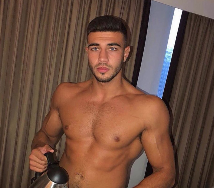 Speeding Ticket For Tommy Fury Amidst Molly-Mae Hague Breakup Speeding Ticket For Tommy Fury Amidst Molly-Mae Hague Breakup