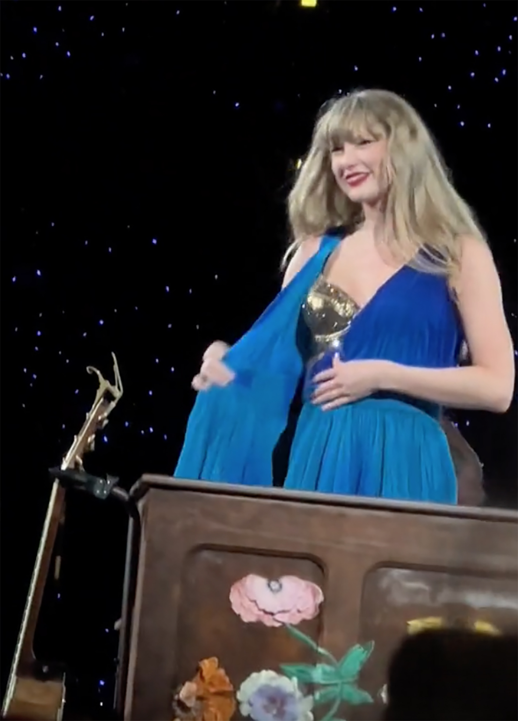 Taylor Swift's Eras Tour Wardrobe: An In-Depth Look With High-Quality Images Taylor Swift's Eras Tour Wardrobe: An In-Depth Look With High-Quality Images