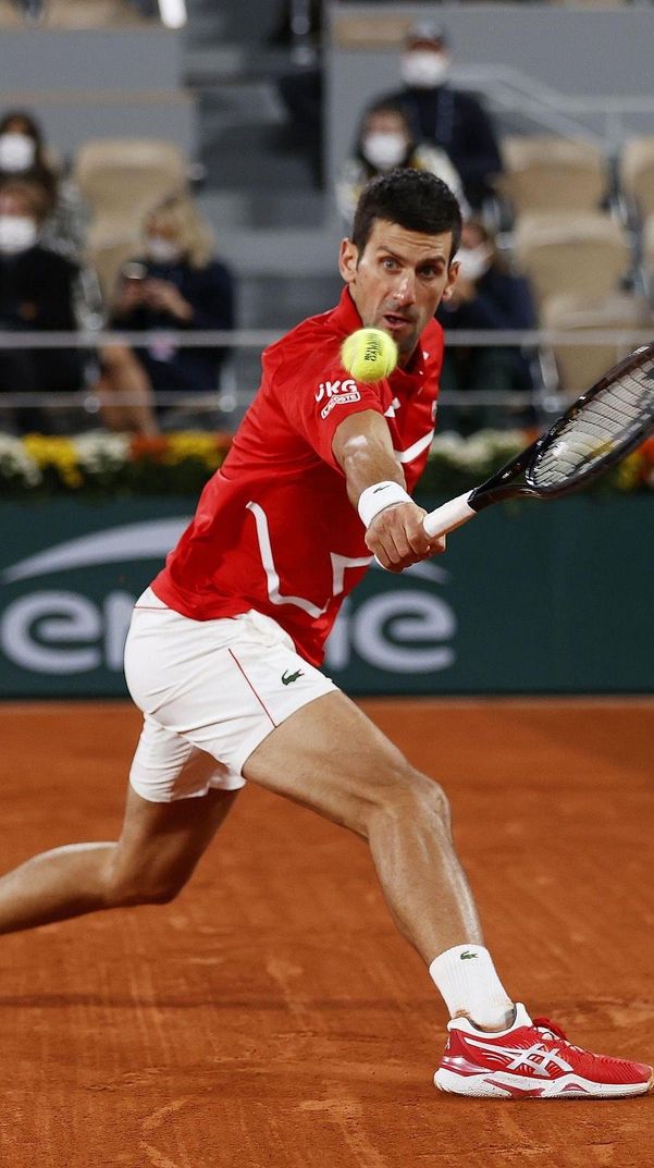 Tenis Efsanesi Novak Djokovic: 37 Yaşında Zirvede Tenis Efsanesi Novak Djokovic: 37 Yaşında Zirvede