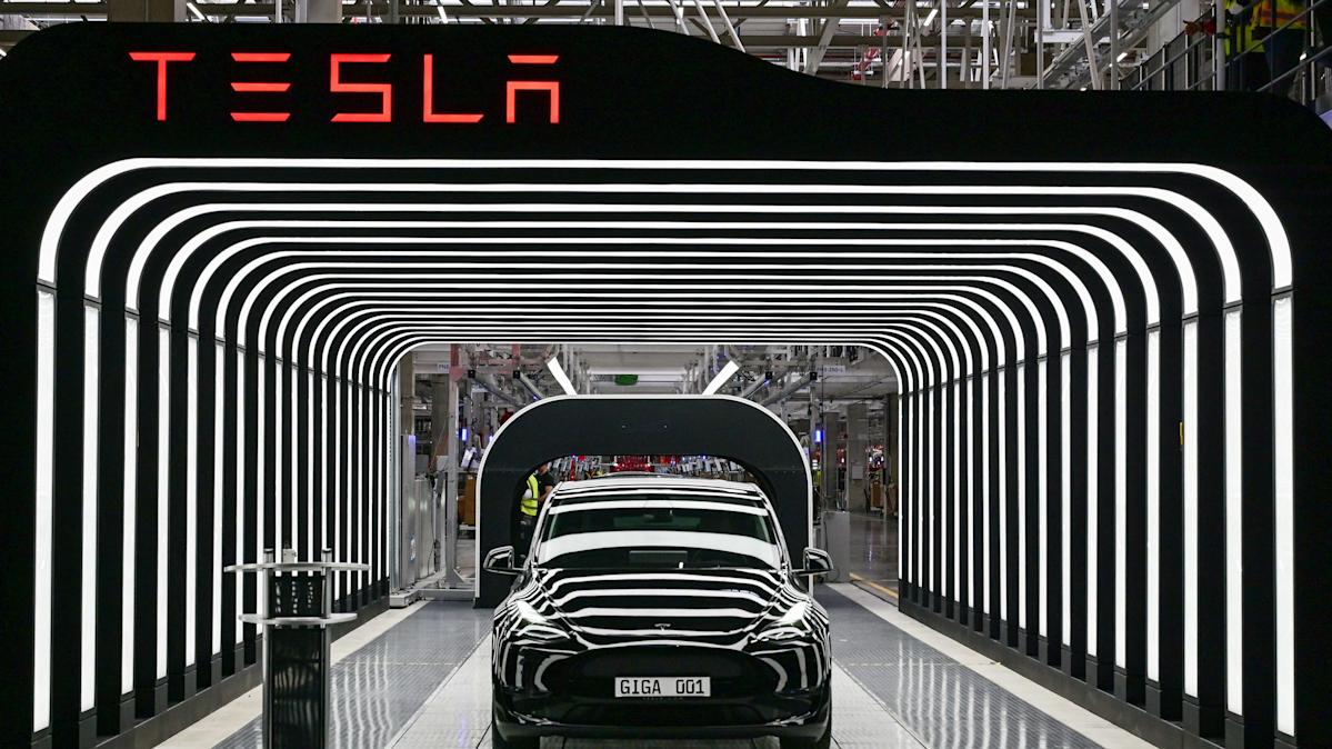 Tesla Stock Rally Propels Elon Musk's Net Worth To New Heights Tesla Stock Rally Propels Elon Musk's Net Worth To New Heights