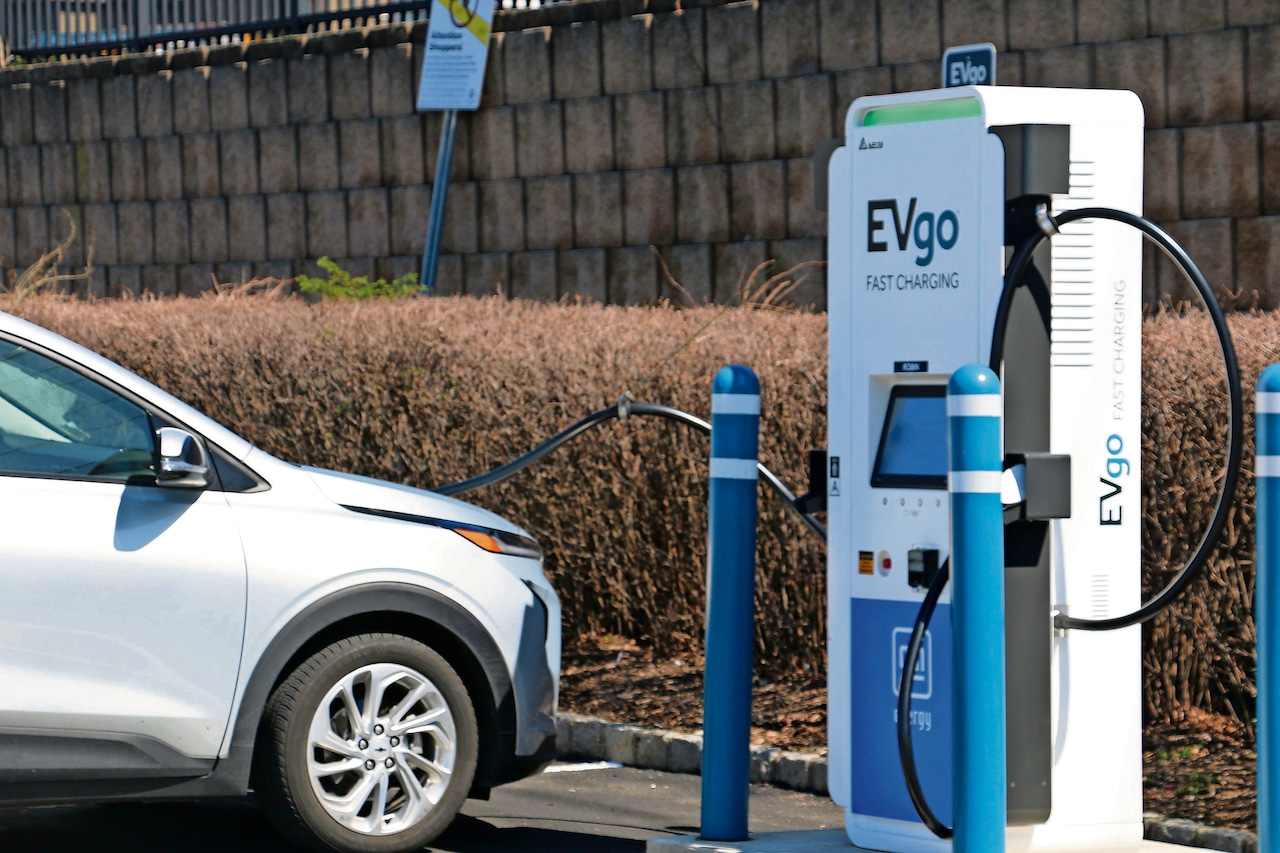 The Auto Industry's Standoff: Dealers Vs. Electric Vehicle Mandates The Auto Industry's Standoff: Dealers Vs. Electric Vehicle Mandates
